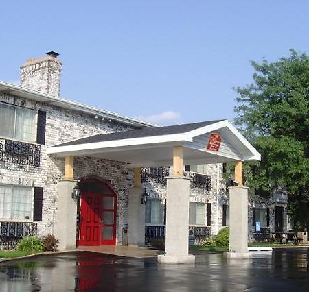 Ripon Welcome Inn And Suites エクステリア 写真