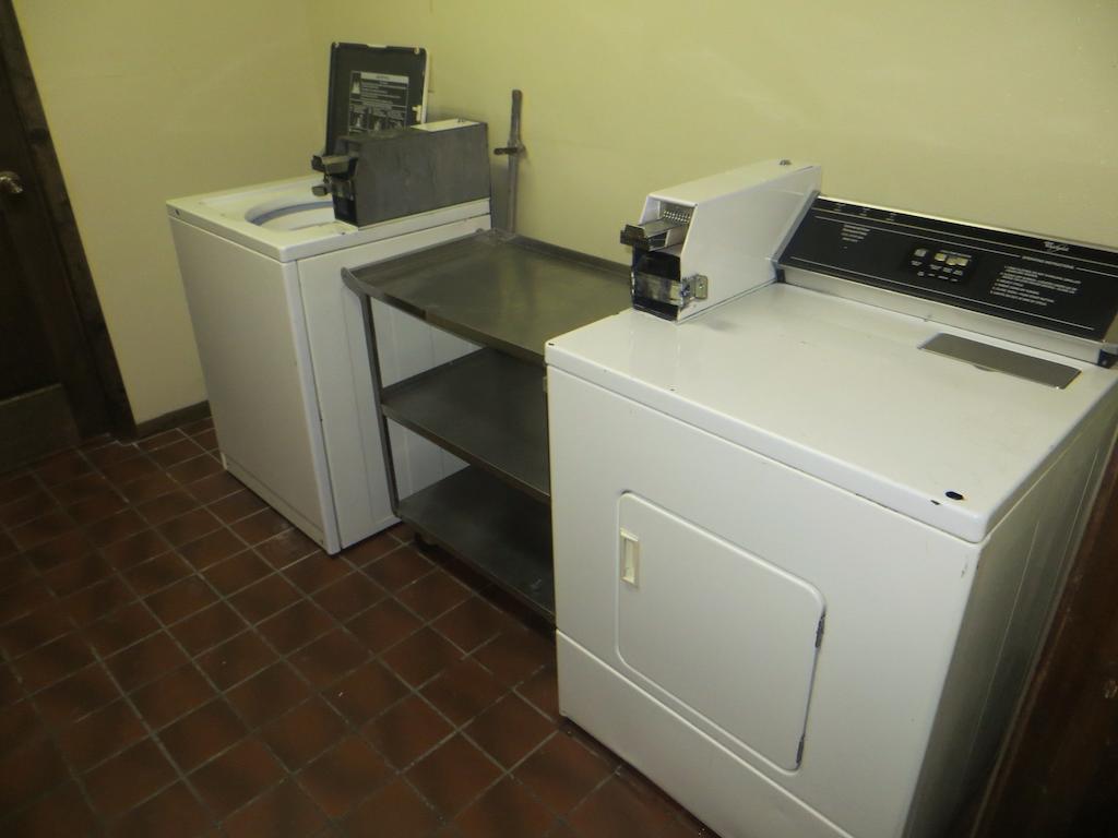 Ripon Welcome Inn And Suites エクステリア 写真